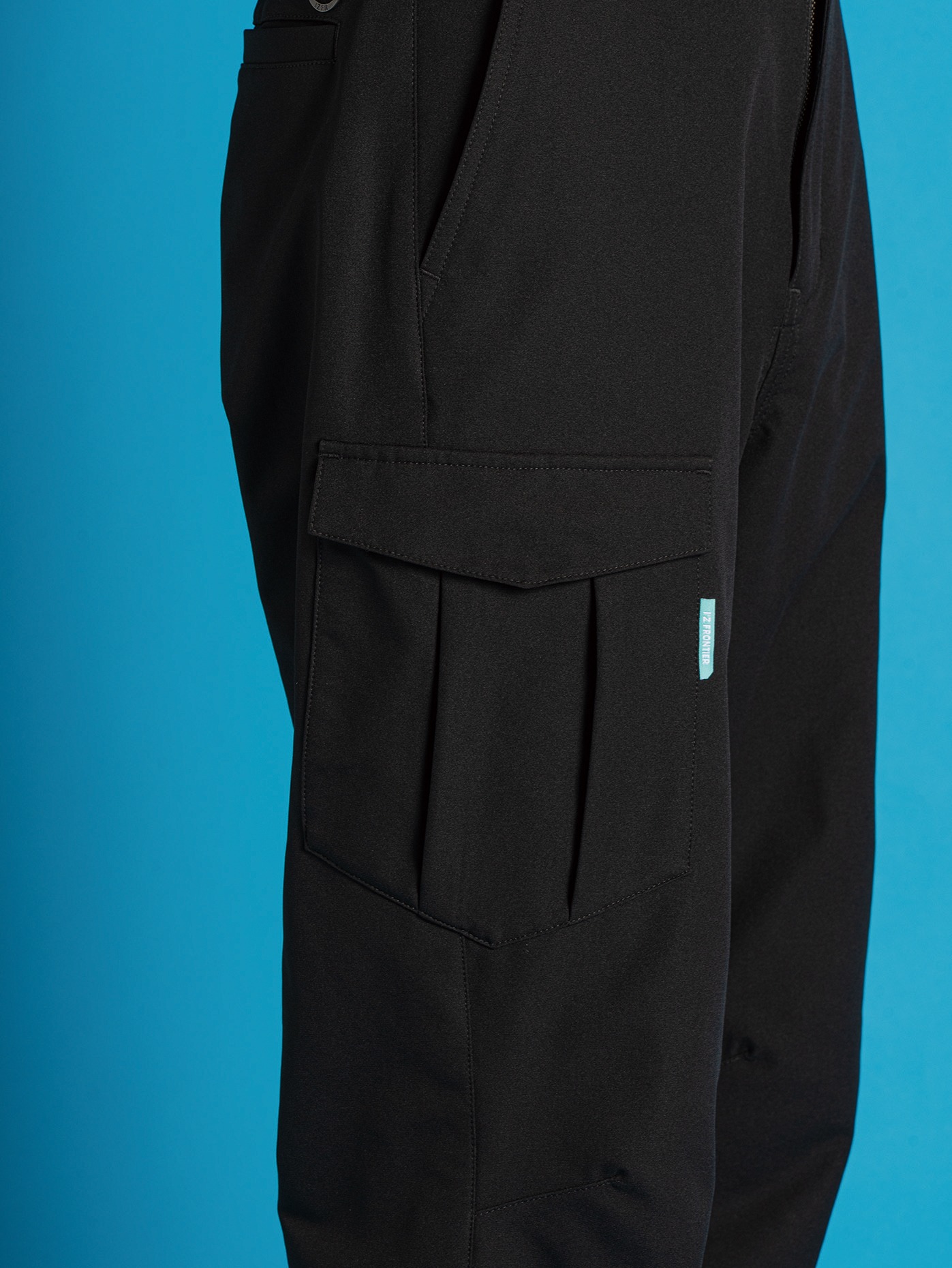 I'Z FRONTIER STERTCH LOOSE CARGO JOGGER PANTS #4008 ブラック