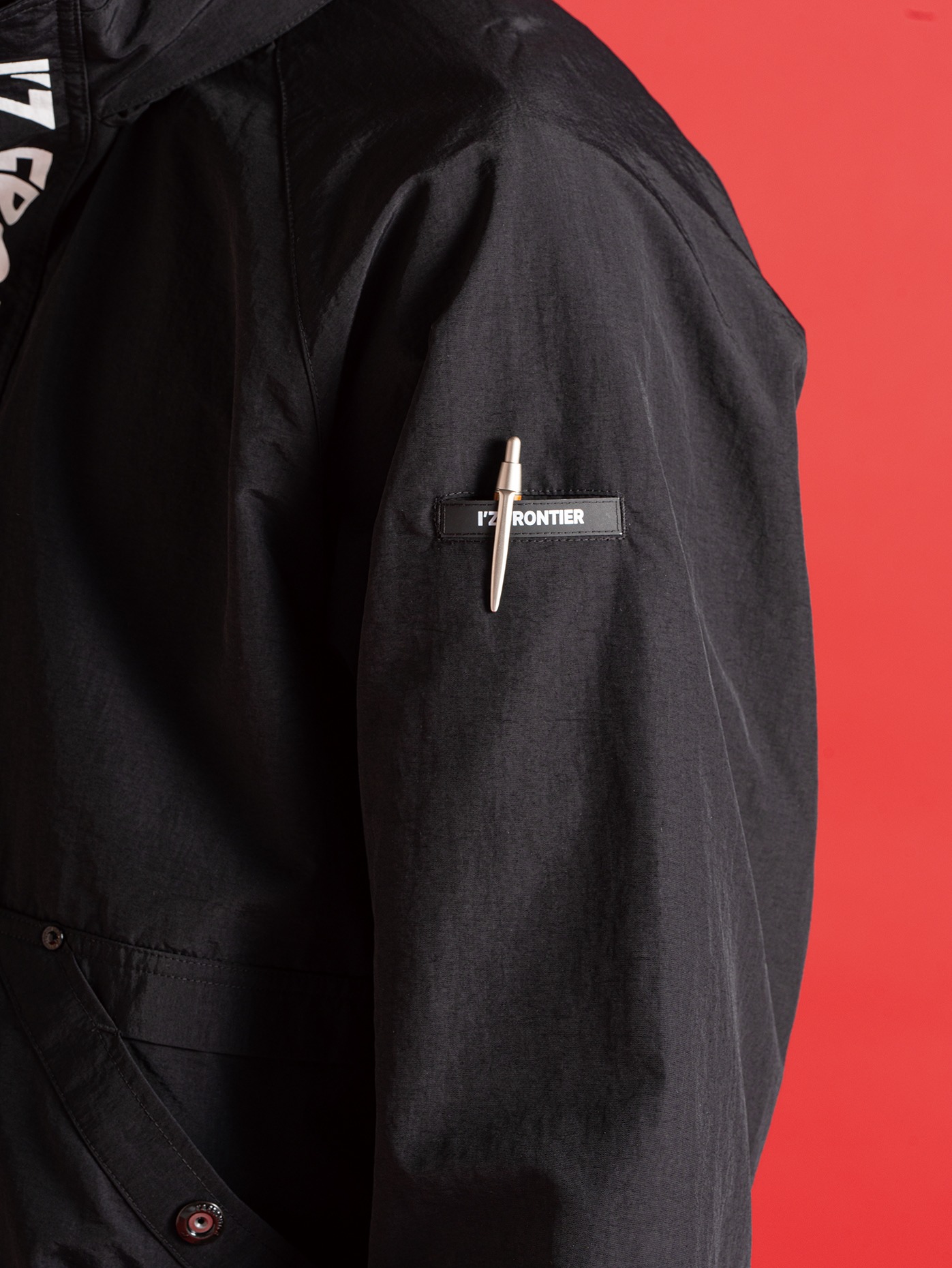 I'Z FRONTIER HARD TASRAN NYLON HALF ZIP PARKA #9019 レアブラック